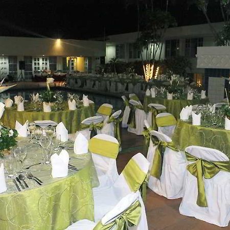 Siesta Hotel And Casino Antiguo Cuscatlan Ngoại thất bức ảnh