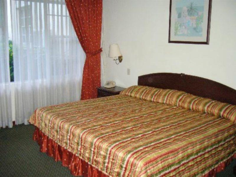 Siesta Hotel And Casino Antiguo Cuscatlan Ngoại thất bức ảnh