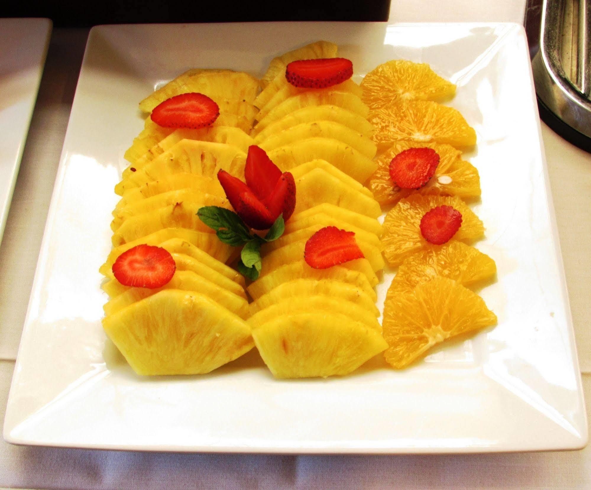 Siesta Hotel And Casino Antiguo Cuscatlan Ngoại thất bức ảnh