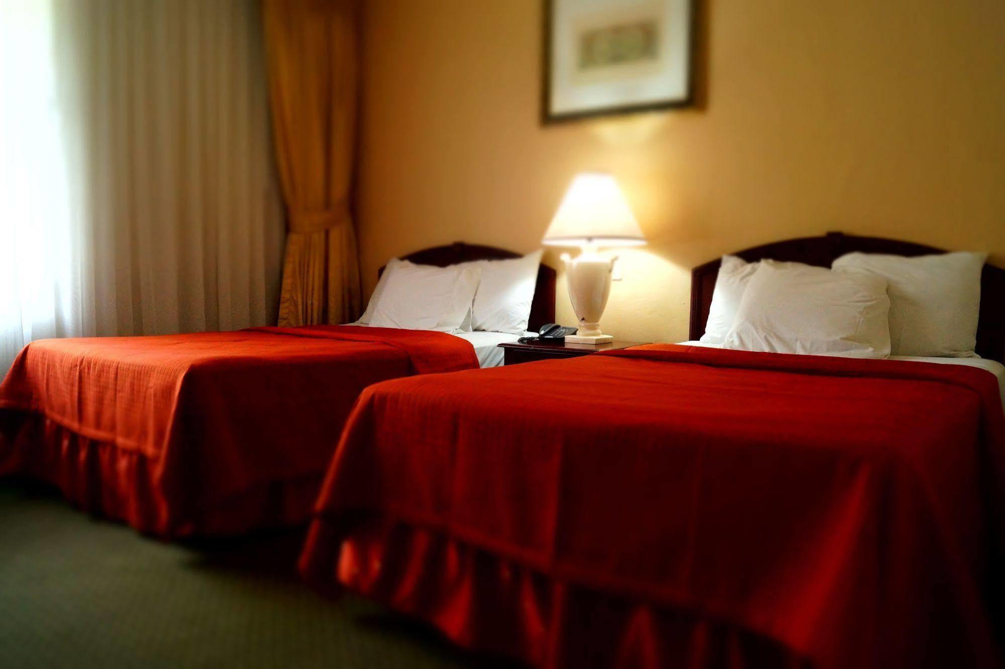 Siesta Hotel And Casino Antiguo Cuscatlan Ngoại thất bức ảnh