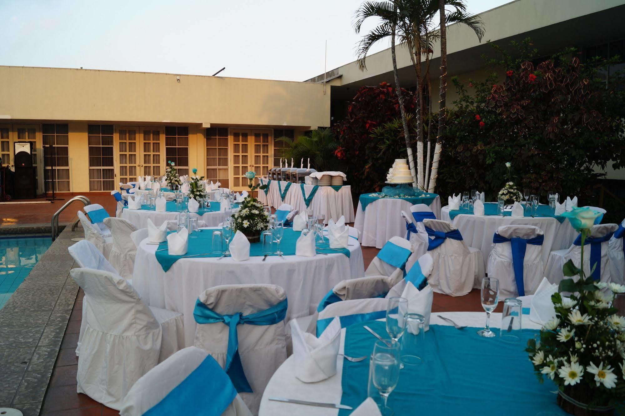 Siesta Hotel And Casino Antiguo Cuscatlan Ngoại thất bức ảnh